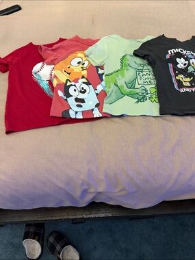 Multi-Color Kids Graphic Tee Bundle